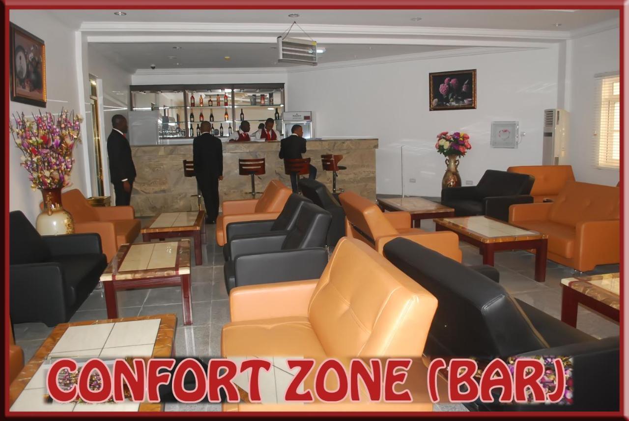 Immaculate Royal Int'L Hotel Owerri Kültér fotó