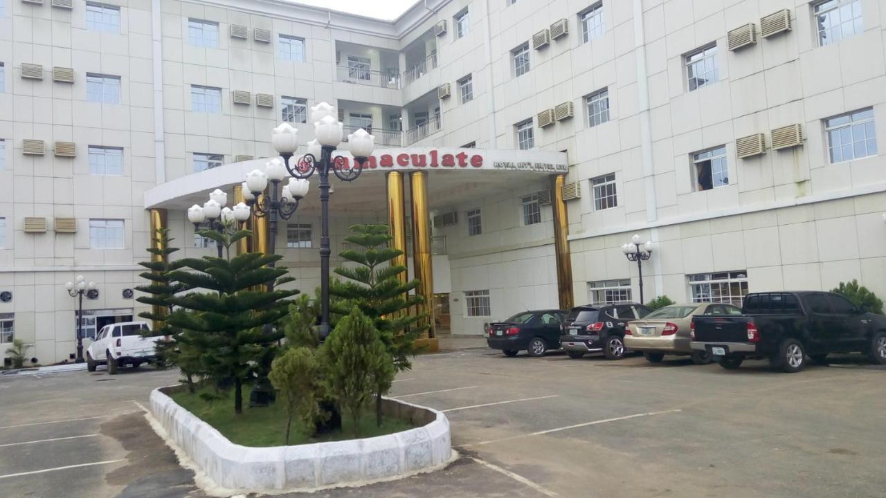Immaculate Royal Int'L Hotel Owerri Kültér fotó